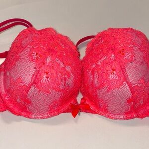 Victoria's Secret Bright Pink Lace Bra Y2K